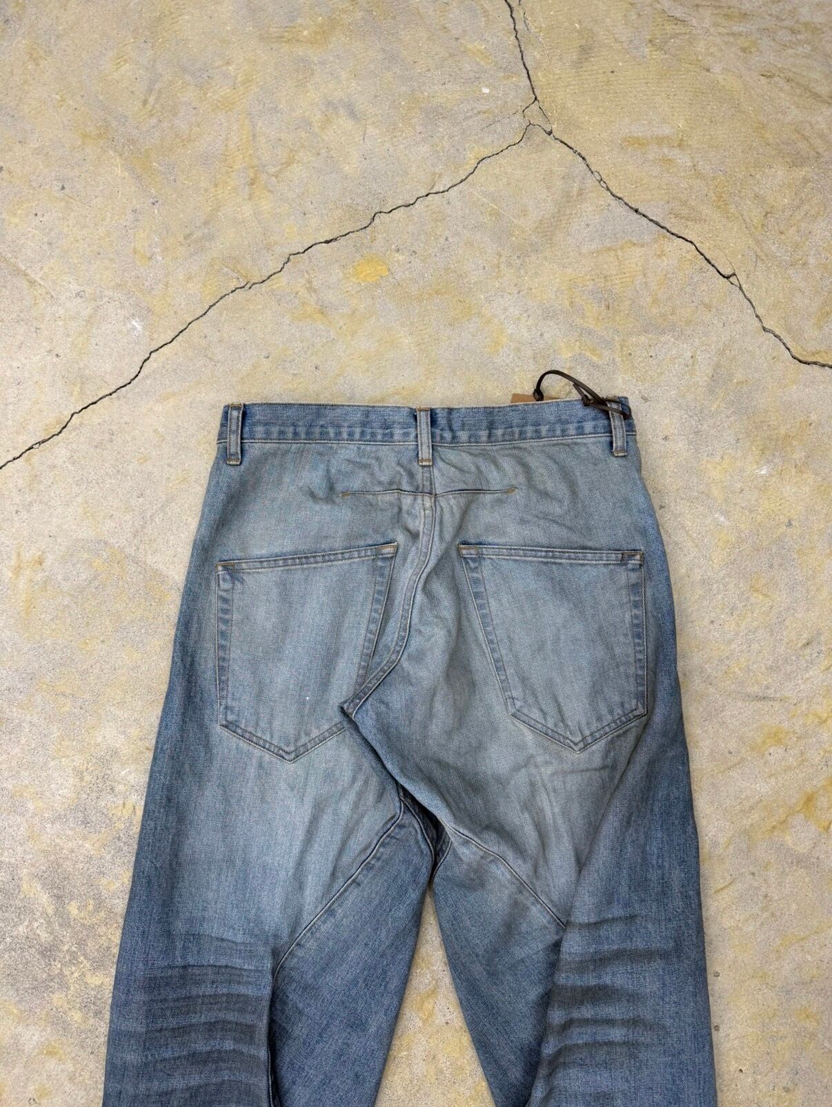 NVRFRGT | 3D TWISTED JEANS 3.0 | DIRTY FADEDE INDIGO | HOWDAY