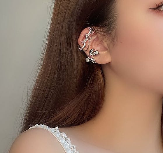 イヤーカフ レディース リボン イヤリング ピアス 片耳用 地雷 量産型