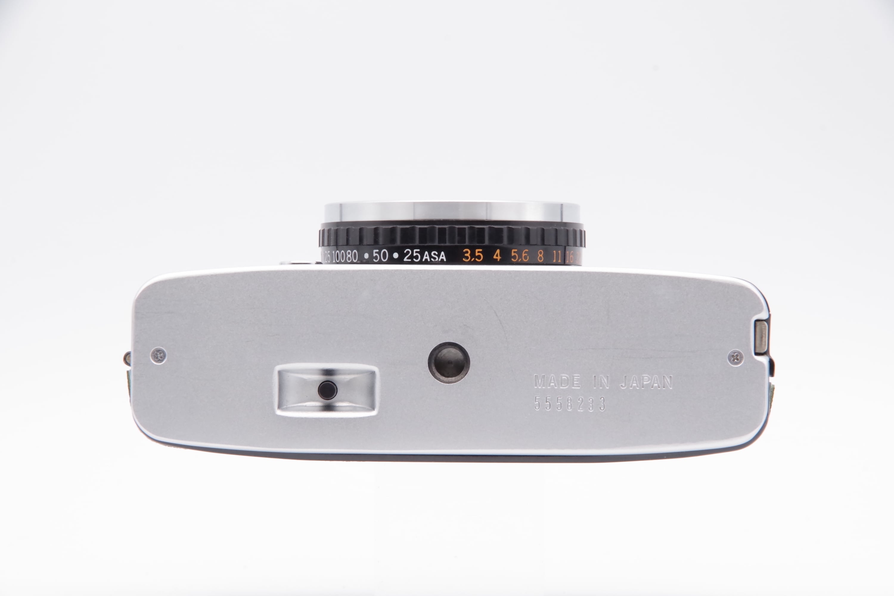 ★人気美品★Olympus PEN EE-3 28mm F3.5 オリンパス PEN EE-3 / D.Zuiko 28mm F3.5 OLYMPUS オリンパス | 近江寫眞機店