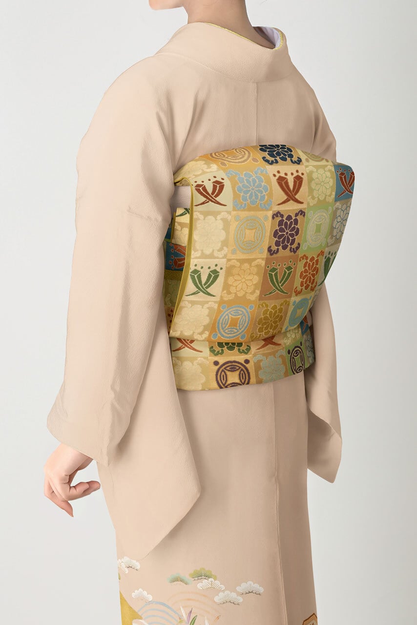 袋帯 市松宝尽くし文（いちまつたからづくしもん）9326 | 川島織物  