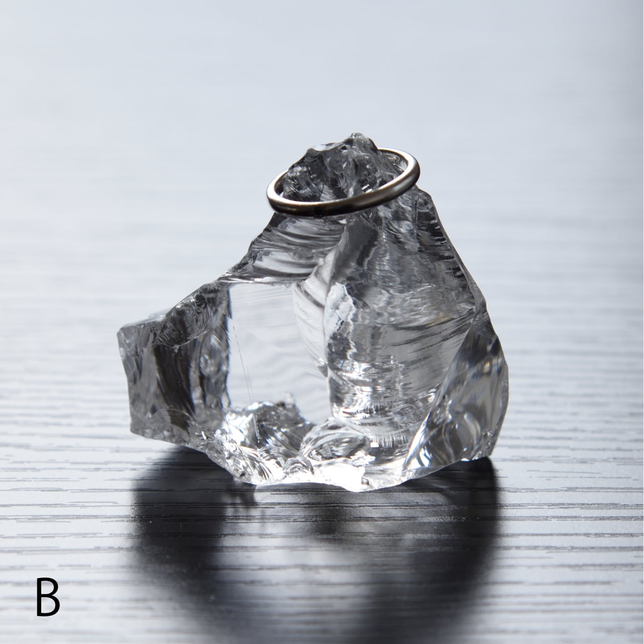 アンティーク　ガラスリングホルダーセット　クランベリーガラス アンティーク ガラスリングホルダーセット クランベリーガラス