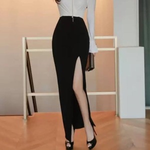 スカート レディース ロング丈 送料無料 2色 タイト ペンシルスカート ペンシル タック ハイライズ ライン ボディコンシャス かわいい おしゃれ お洒落 かっこいい レトロ メンズライク ボーイッシュ スポーティー 個性的 モード系 存在感 春 夏 秋 冬 オールシーズン シーズンレス 10代 20代 30代 学生 デート お出かけ 休日 着回し 普段使い 重ね着 お揃い 韓国 韓国系 オルチャン ファッション プレゼント ギフト ブラック クラレット XS S M L XL 2XL 3XL 送料無料