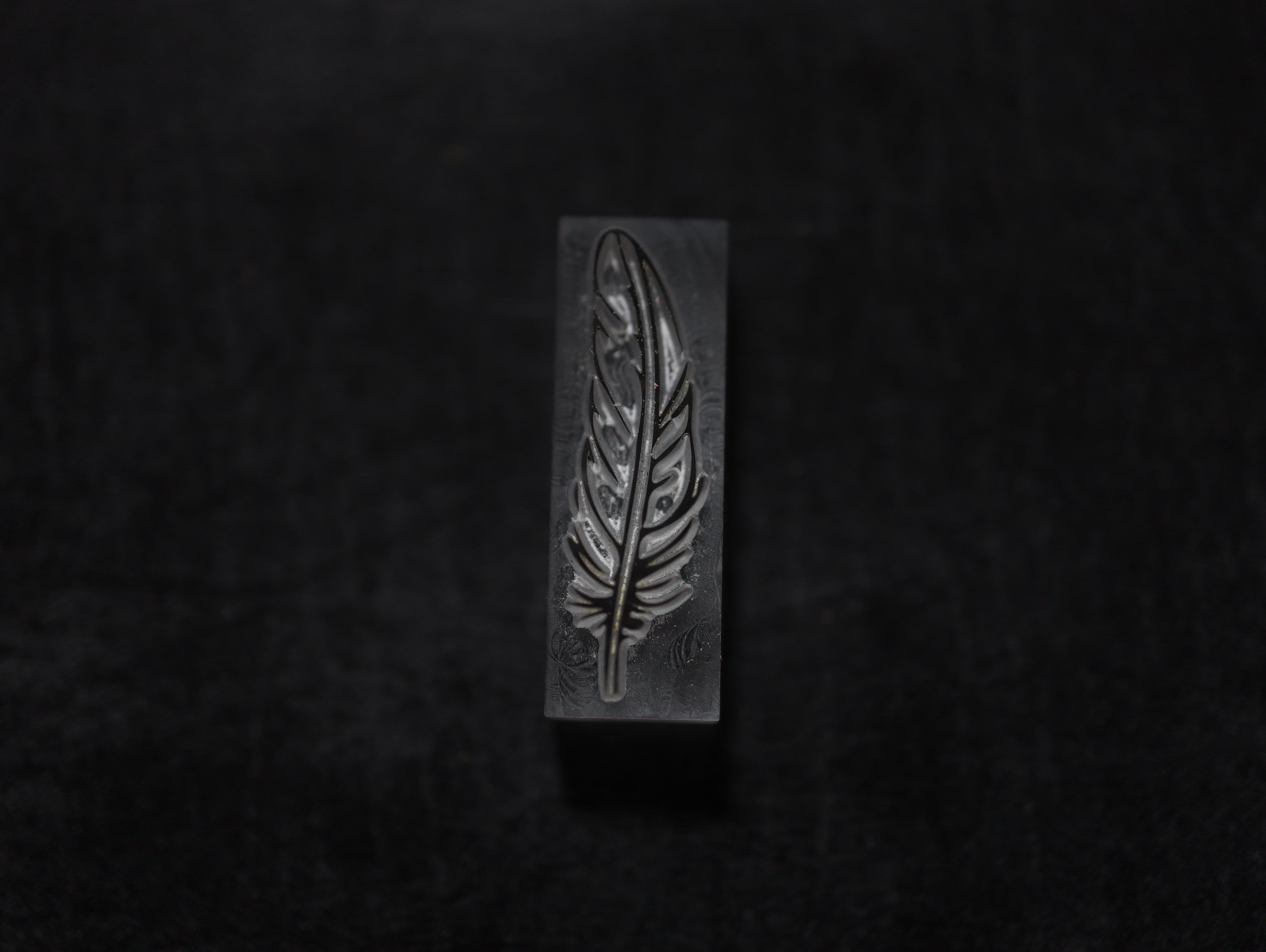 【アクリル刻印】羽　フェザー　タイプB　　レザークラフト用