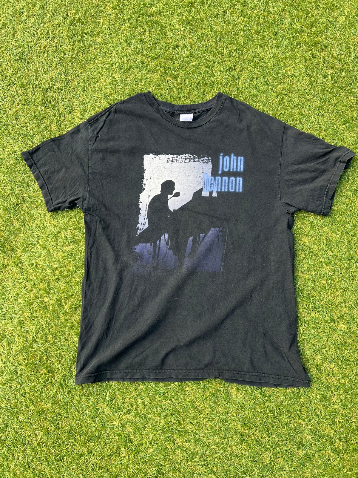 【John Lennon】 CLOSET BIANCA