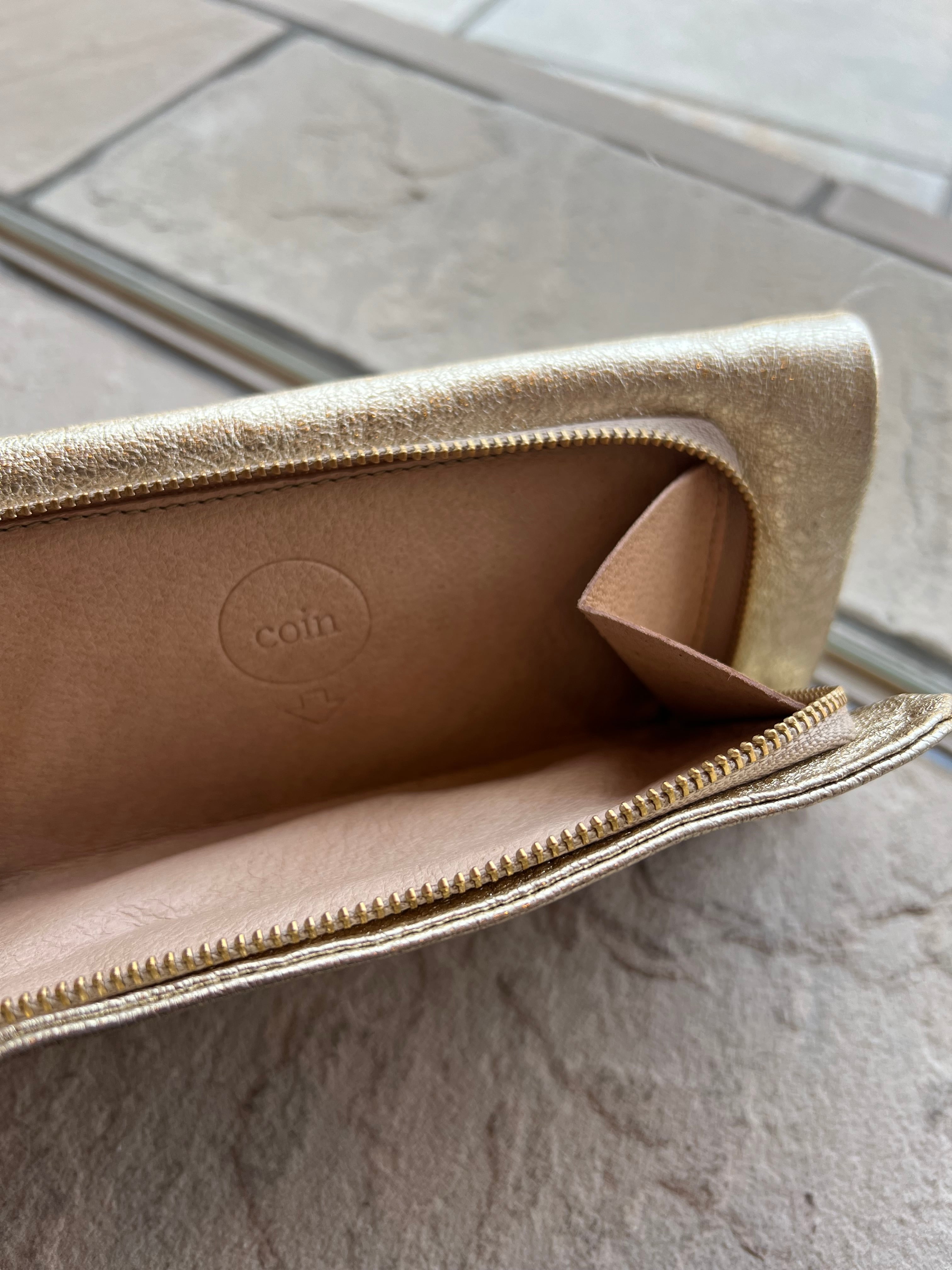 極美品　ebagosヌメゴート 口金ファスナー長財布 BEIGE エバゴス ebagos / ソフトメタリック ソフト長財布 | anouk