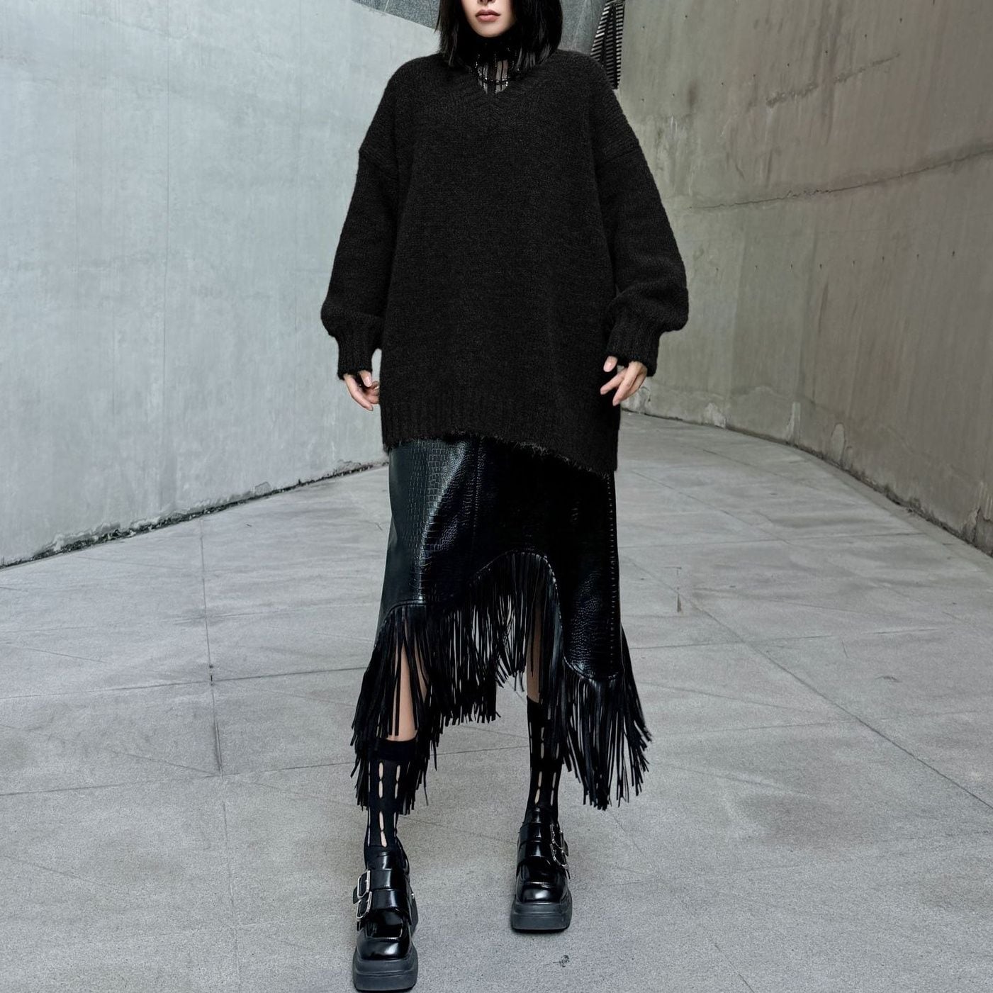 SOLID V-NECK PULLOVER TUNIC KNIT 2colors M-15269