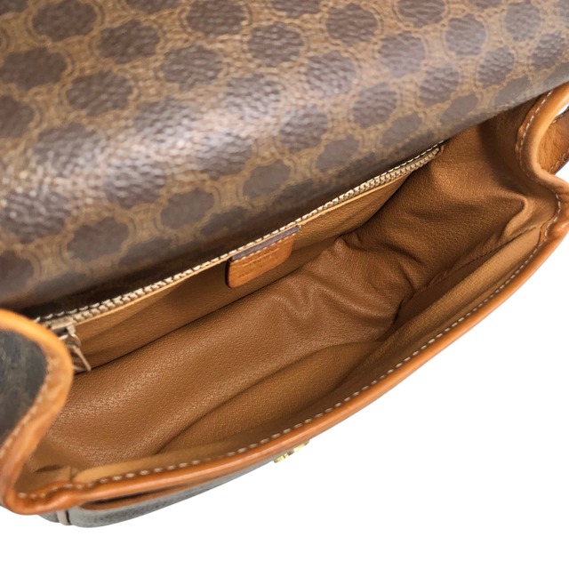 CELINE セリーヌ マカダム ショルダーバッグ ブラウン ブラゾン型押し フロントバックル PVC レザー vintage ヴィンテージ オールド kkjgdk