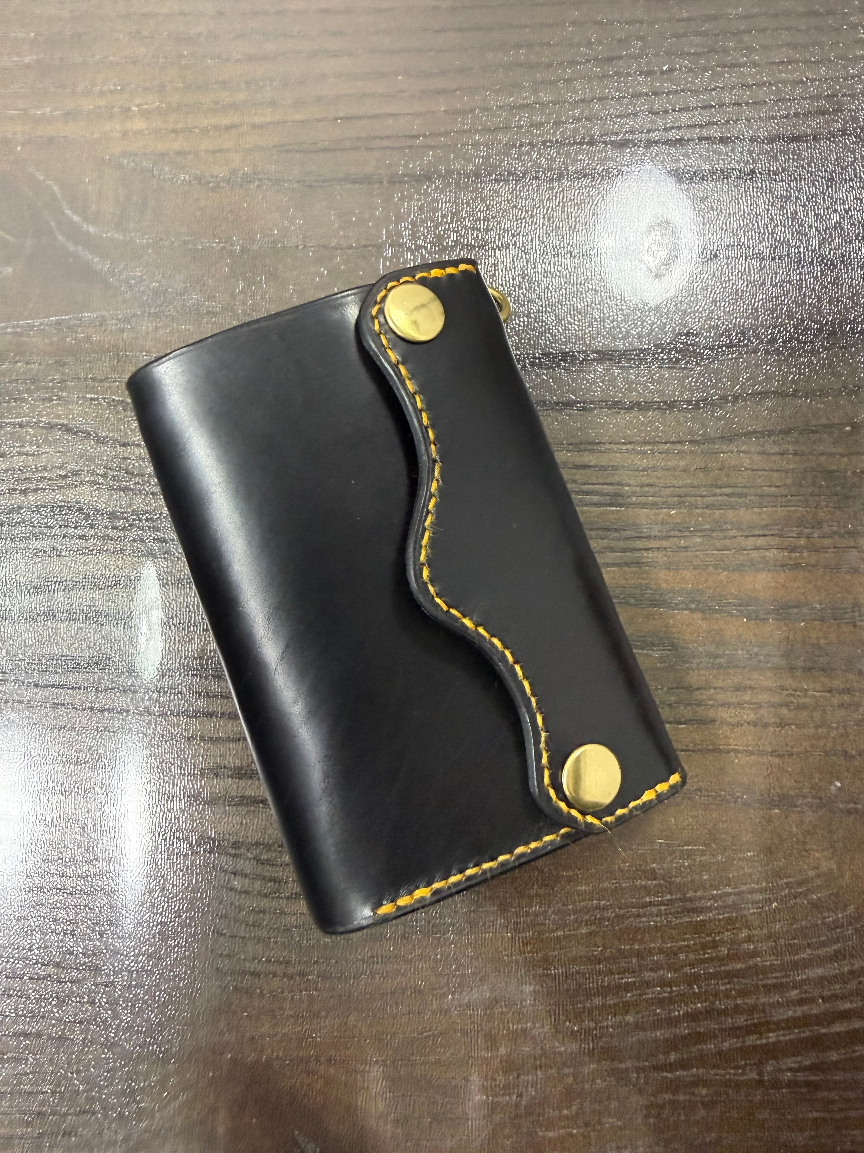 ミドル トラッカーウォレット 黒 マグキングファクトリー 財布 コンパクト ミドル トラッカーウォレット 黒 マグキングファクトリー 財布