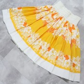 フラダンス 衣装 パウスカート プアラニ イエロー系 PUALANI 日本製 ツーカラー ハイビスカス柄 プルメリア柄 シングル かわいい 華やか 鮮やか 明るい 白 黄 ハワイアン アロハ ハワイアンプリント フラ ダンス レッスン 練習 ふんわり