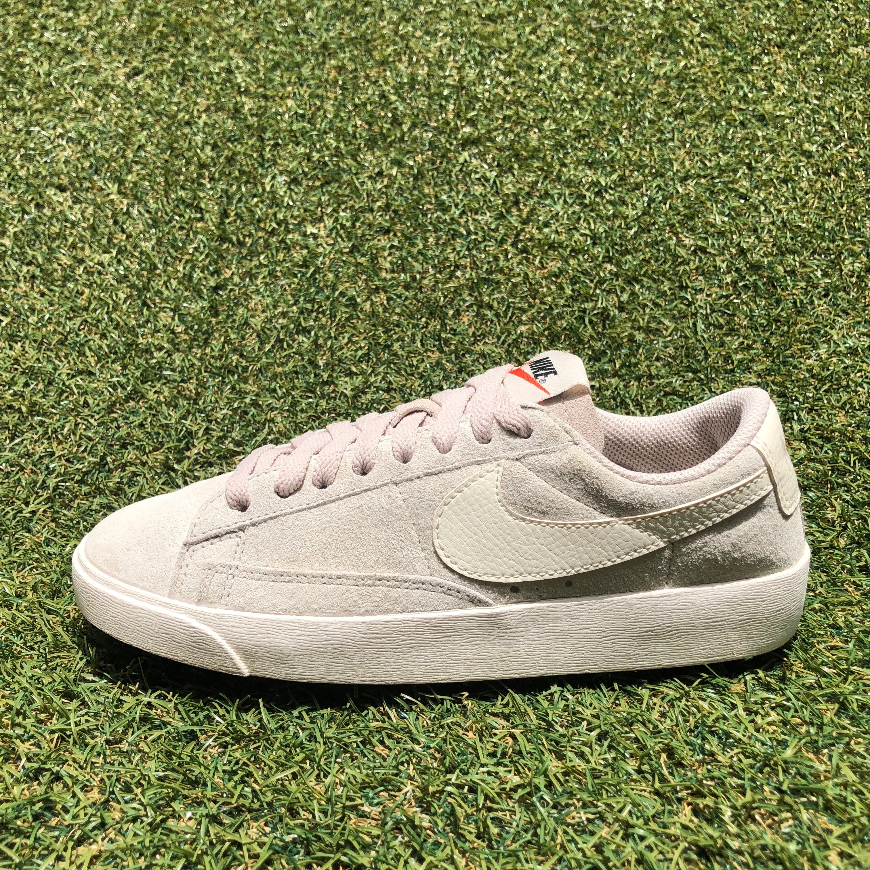 NIKE BLAZER LOW SD ナイキ ブレザーロー スエード HT101