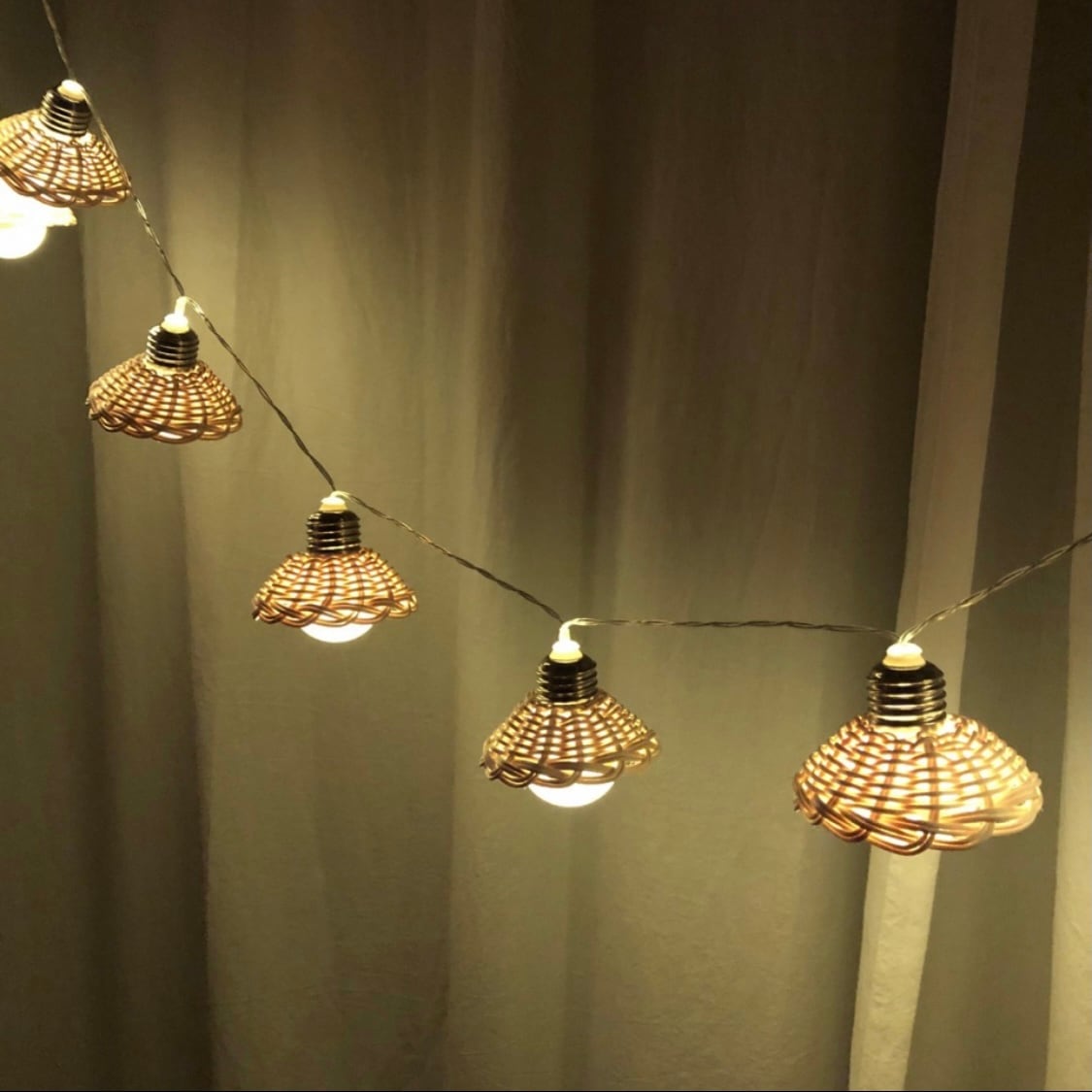 rattan garland room light / ラタン ガーランド ルームライト 傘 ランプ 電球 照明 韓国 北欧雑貨