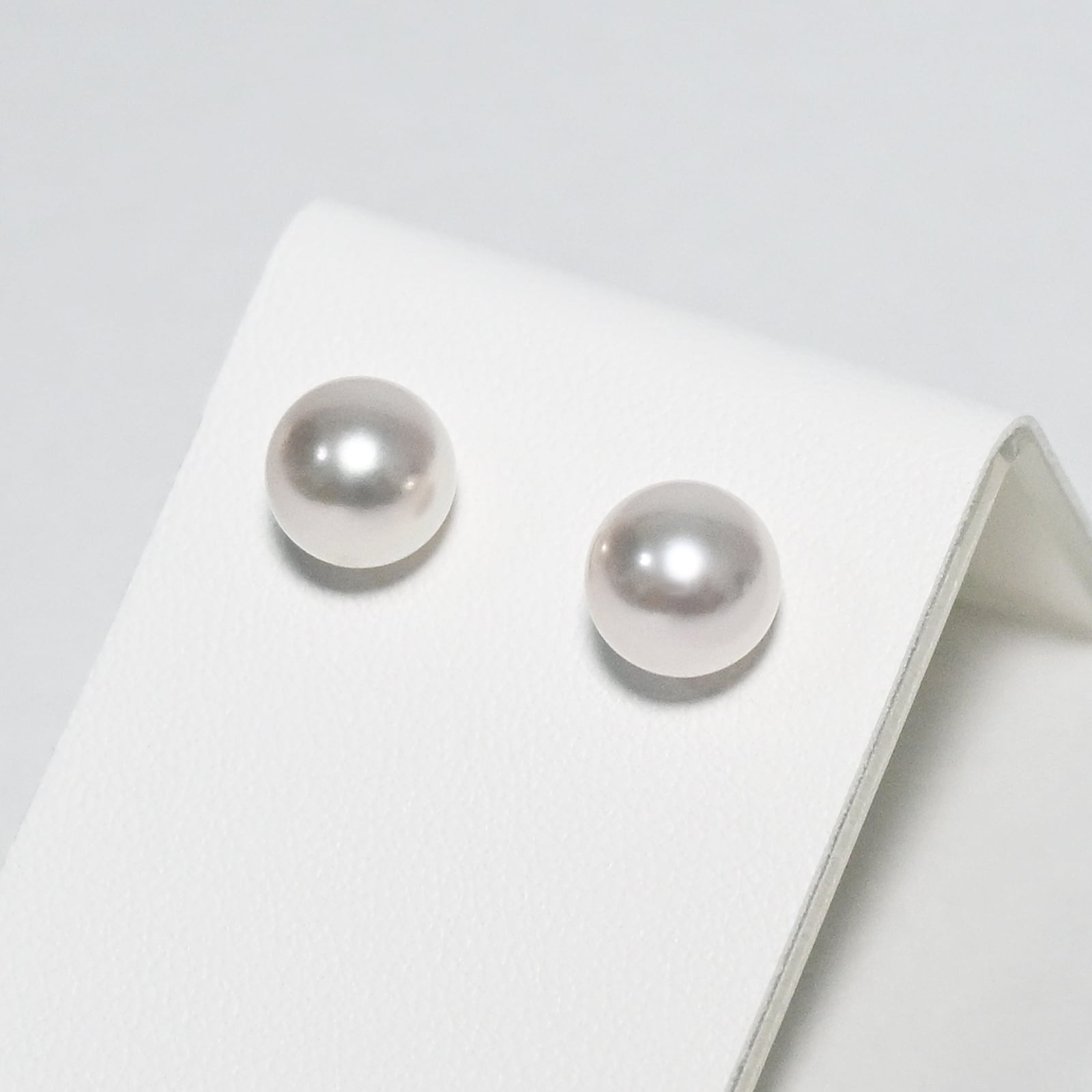 8.0-8.5㎜ パールピアス_300755 | HAMACO PEARL 浜幸パール