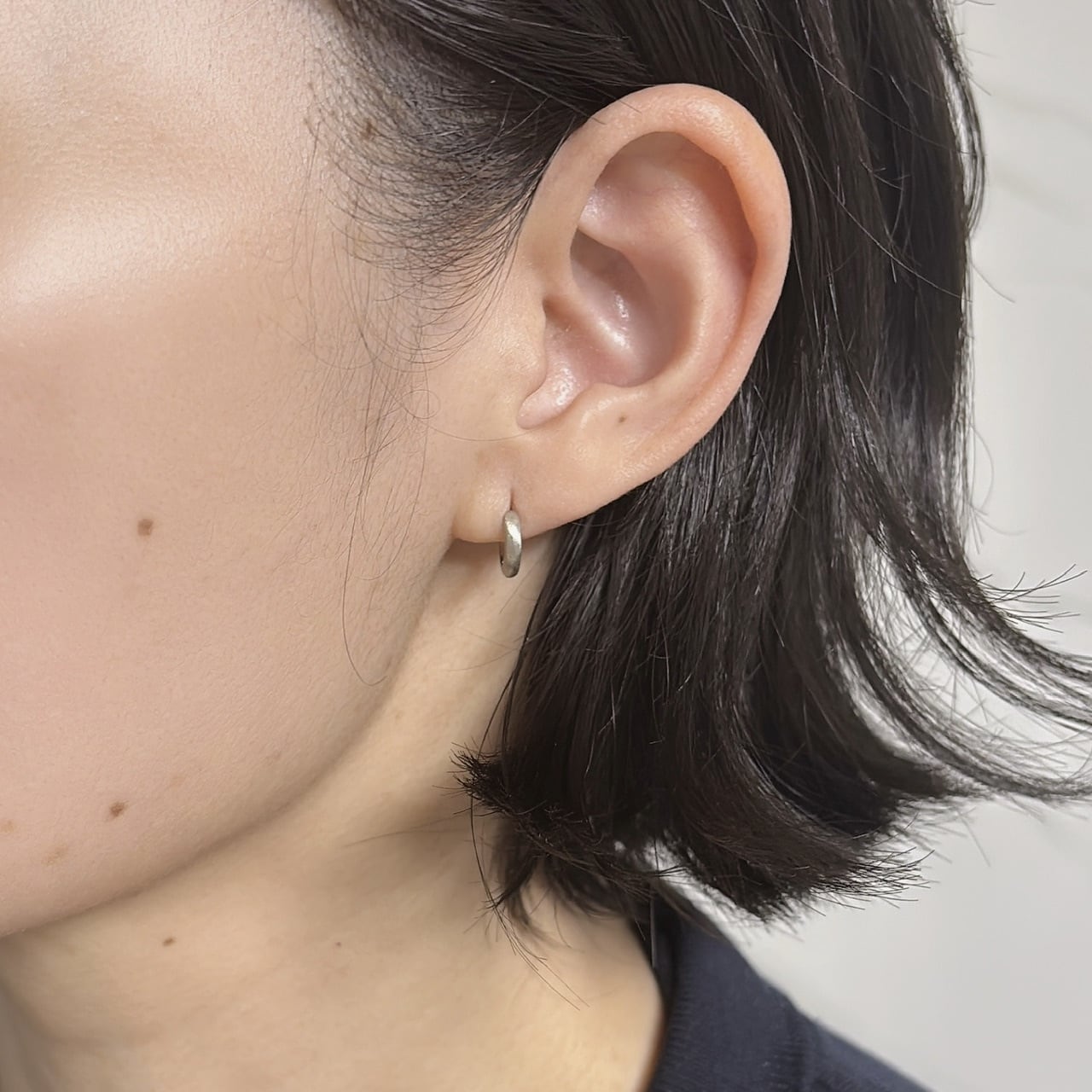 Tiny & mini Matte Pierce | owol.