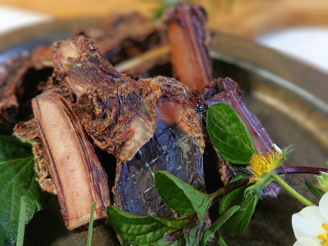 鹿肉】骨つきスペアリブ 50g | 犬の無添加おやつ mori-mori