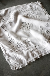 フランス 麻ローン 白星と白花の小宇宙とクッションカバー アンティーク