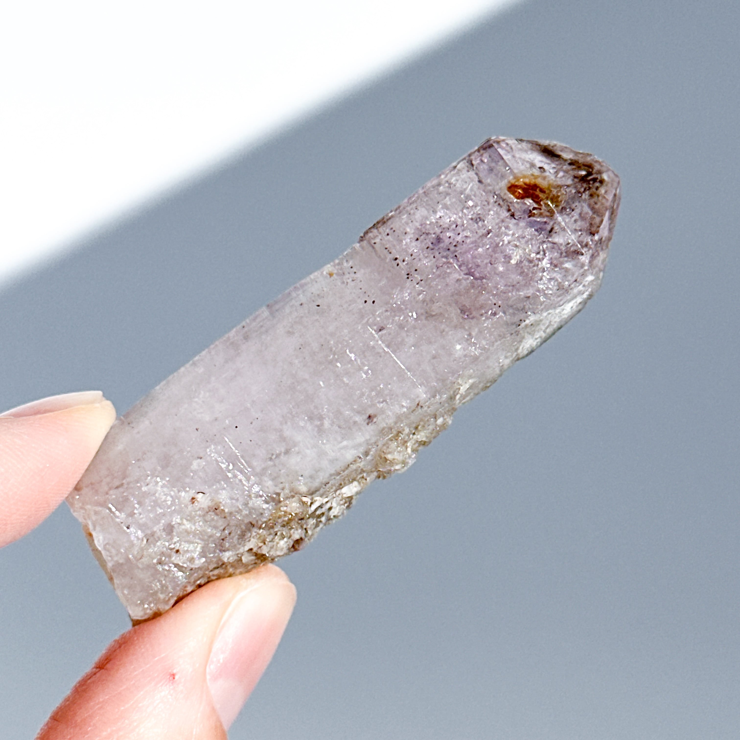 【希少産地/最強品質】シャンガーンアメジスト＊1点物＊　天然石 結晶原石 レピドクロサイト入り◇ジンバブエ産シャンガーンアメジスト83