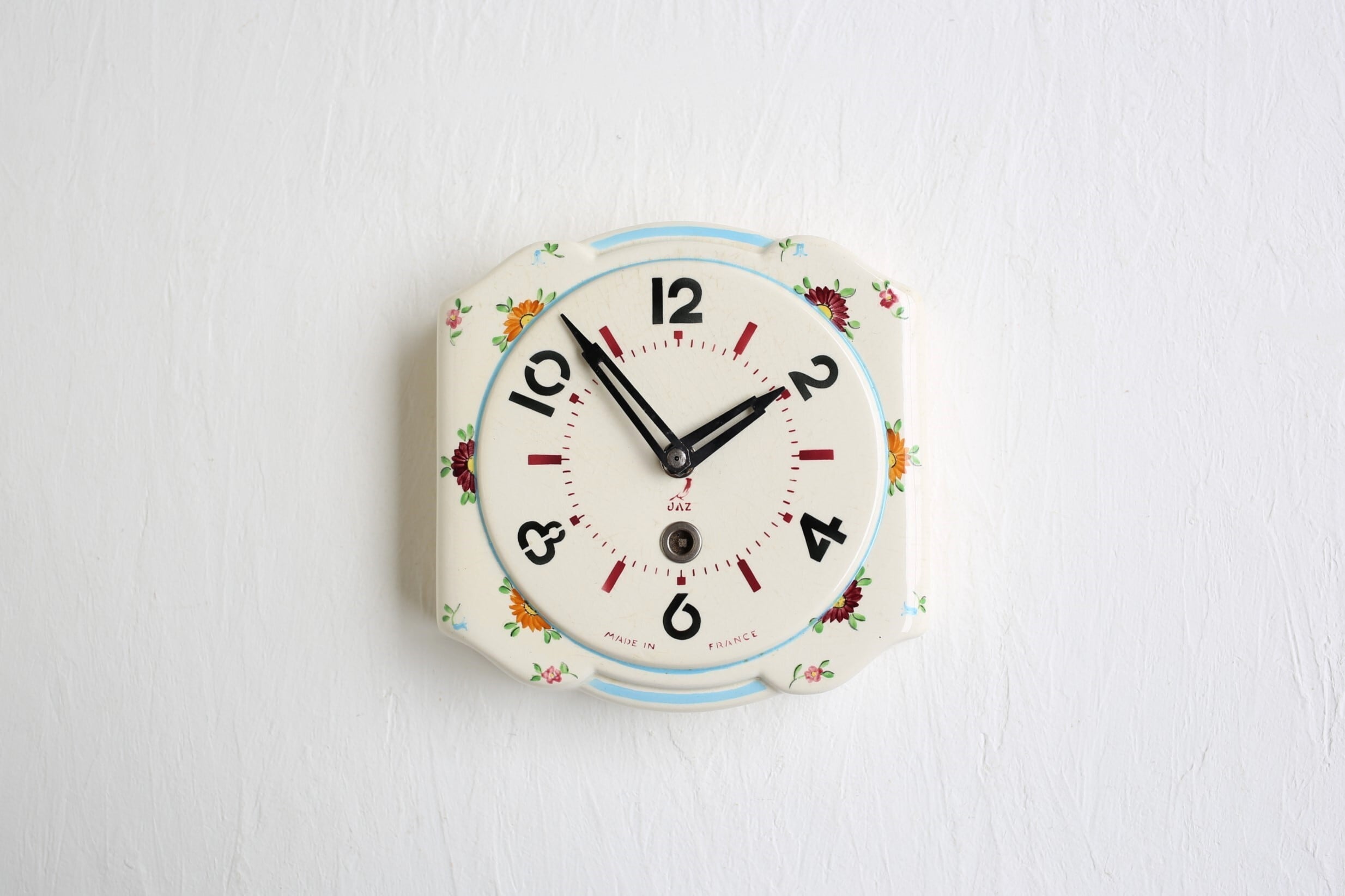 フランス アンティーク ヴィンテージ JAZ 陶器 壁掛け時計 『PRINTIC』(単3電池式クォーツ交換済)N-04784