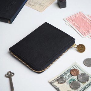 L-shaped zipper wallet (black) genuine leather compact