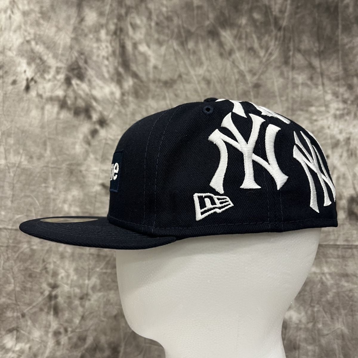 Supreme New York Yankees Box Logo NewEra