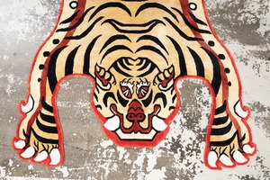 Tibetan Tiger Rug 《Lサイズ•シルクNIGOモデル112》チベタンタイガーラグ
