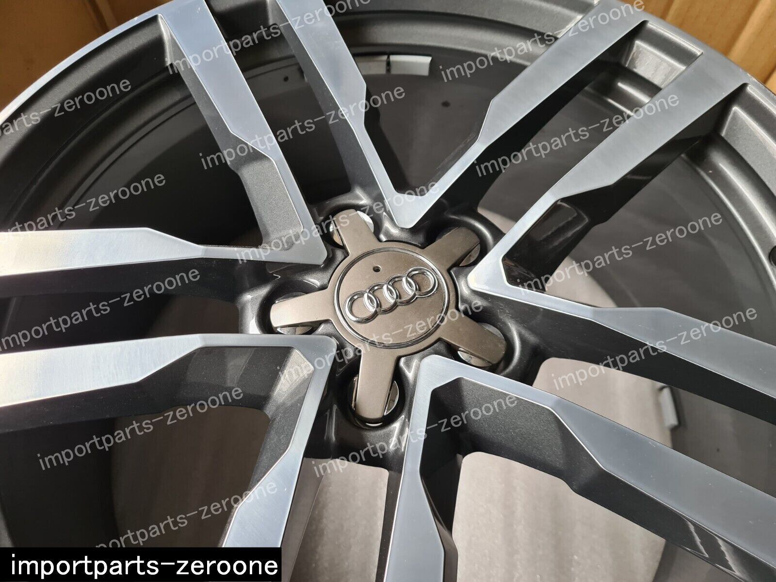 純正アウディ TT TTS TTRS MK3 8S 19インチ9J合金ホイール8S0601025F1