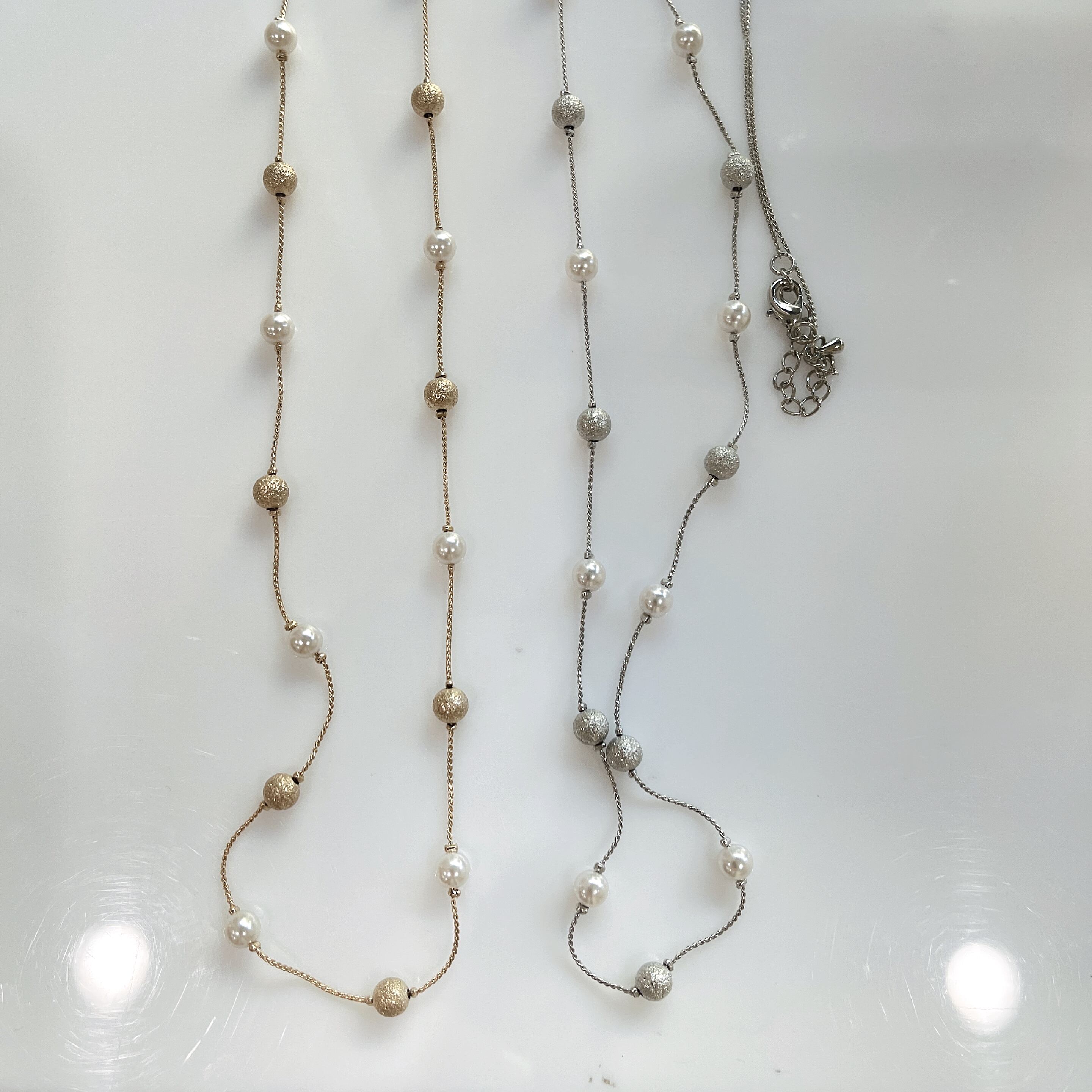 ボールチェーンネックレスシルバー