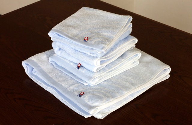 みずのわ　フェイスタオル２枚、ゲストタオル／Mizunowa gift set