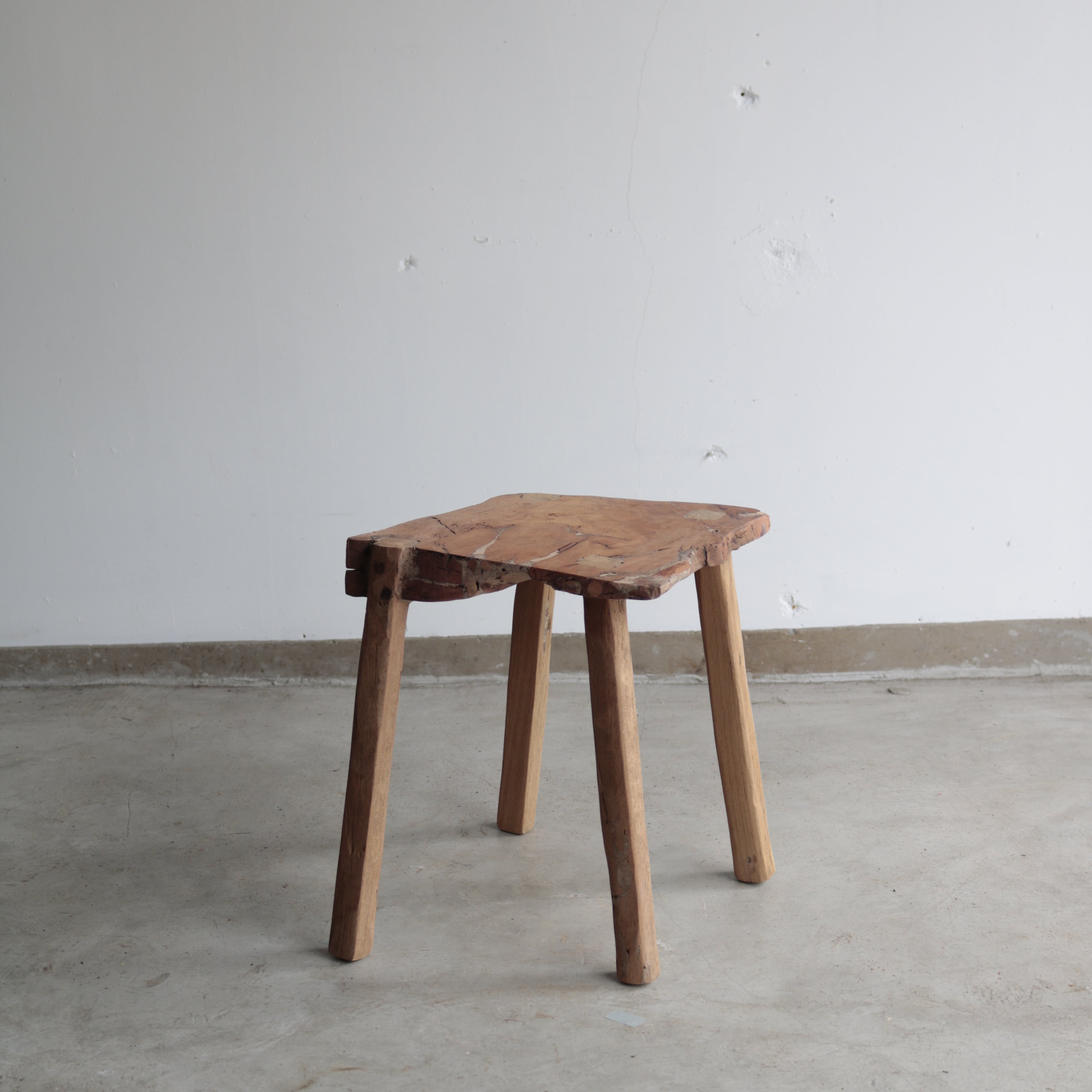 Hippo mini stand -008