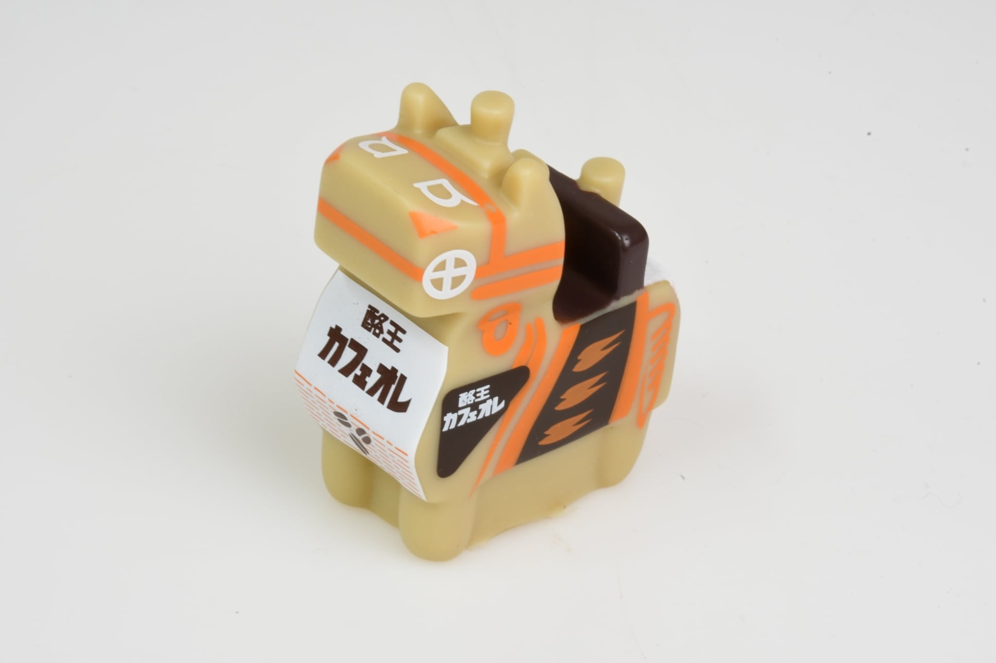 三春駒ぷかぷか（酪王カフェオレ） | akabekoland