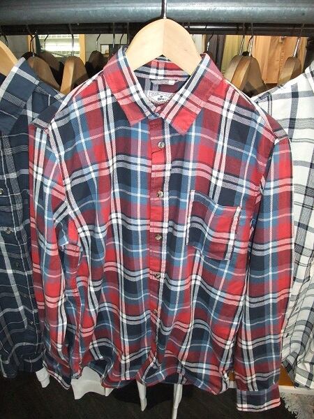 期間限定20％OFF！！ grn オリジナルチェック柄の長袖シャツ