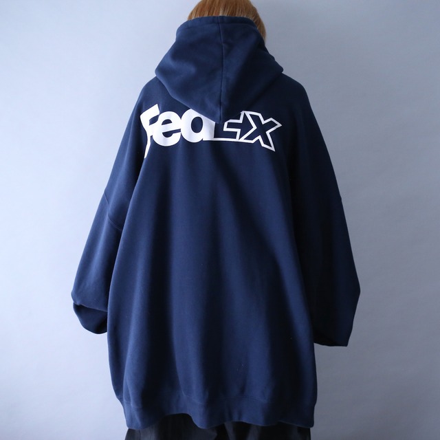 "FedEx" super over silhouette front and back printed sweat parka