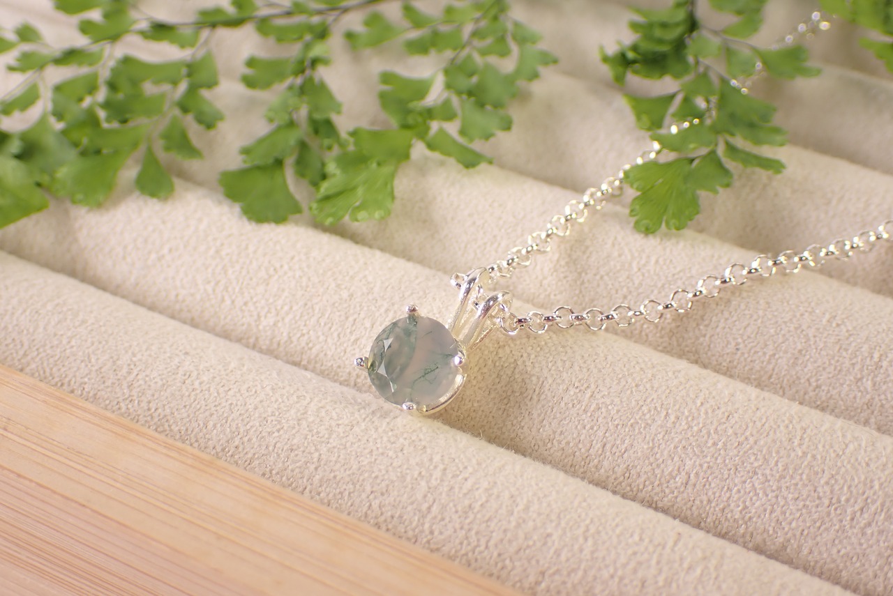 モスアゲートネックレス　1.20ct [D12‐100]