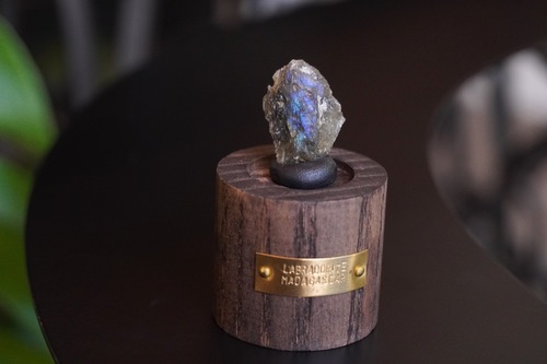 LABRADORITE-ラブラドライト