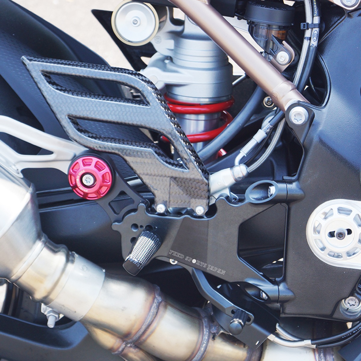 4P Back step kit／ ～25 BMW S1000RR/M1000RR | FEED SPORTS JAPAN
