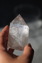 マダガスカル産｜水晶タワー ｜Madagascar Quartz Tower｜天然石 鉱物 パワーストーン｜st00422