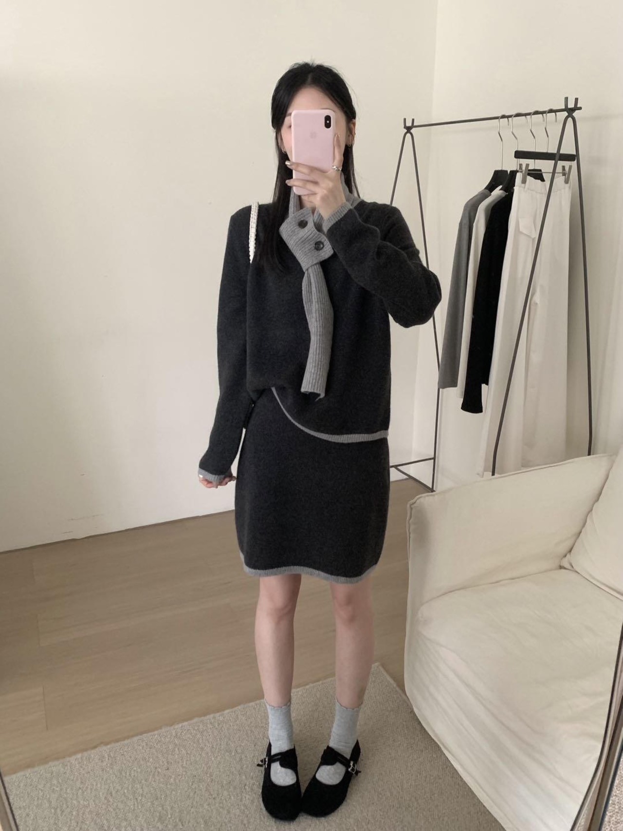 ニットトップス・スカート・スヌード3点セット