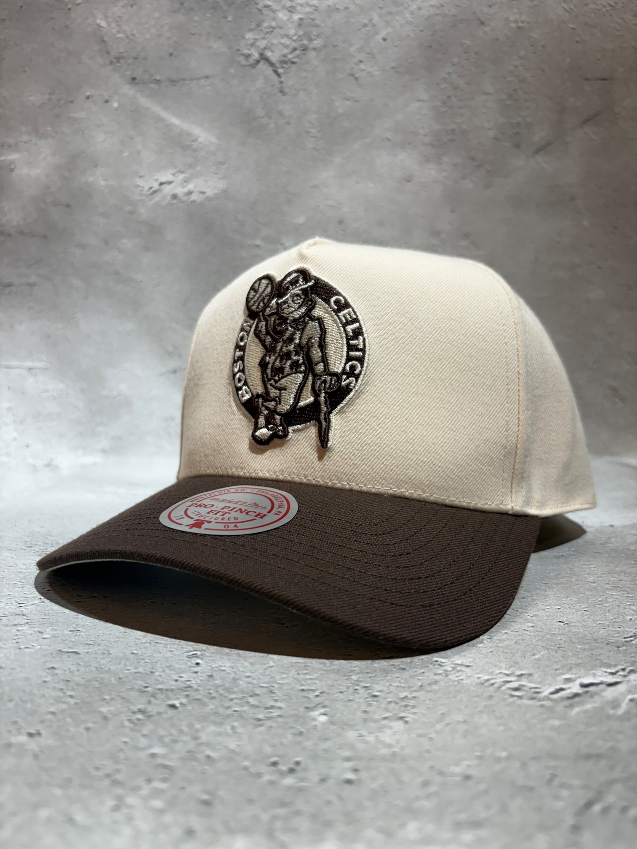 Mitchell&Ness/ミッチェルアンドネス NBA ボストン・セルティックスキャップ クリーム