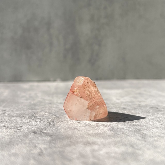 ブラジル産 ピンクレムリアン｜ハーフポリッシュ結晶・ディアマンティーナ