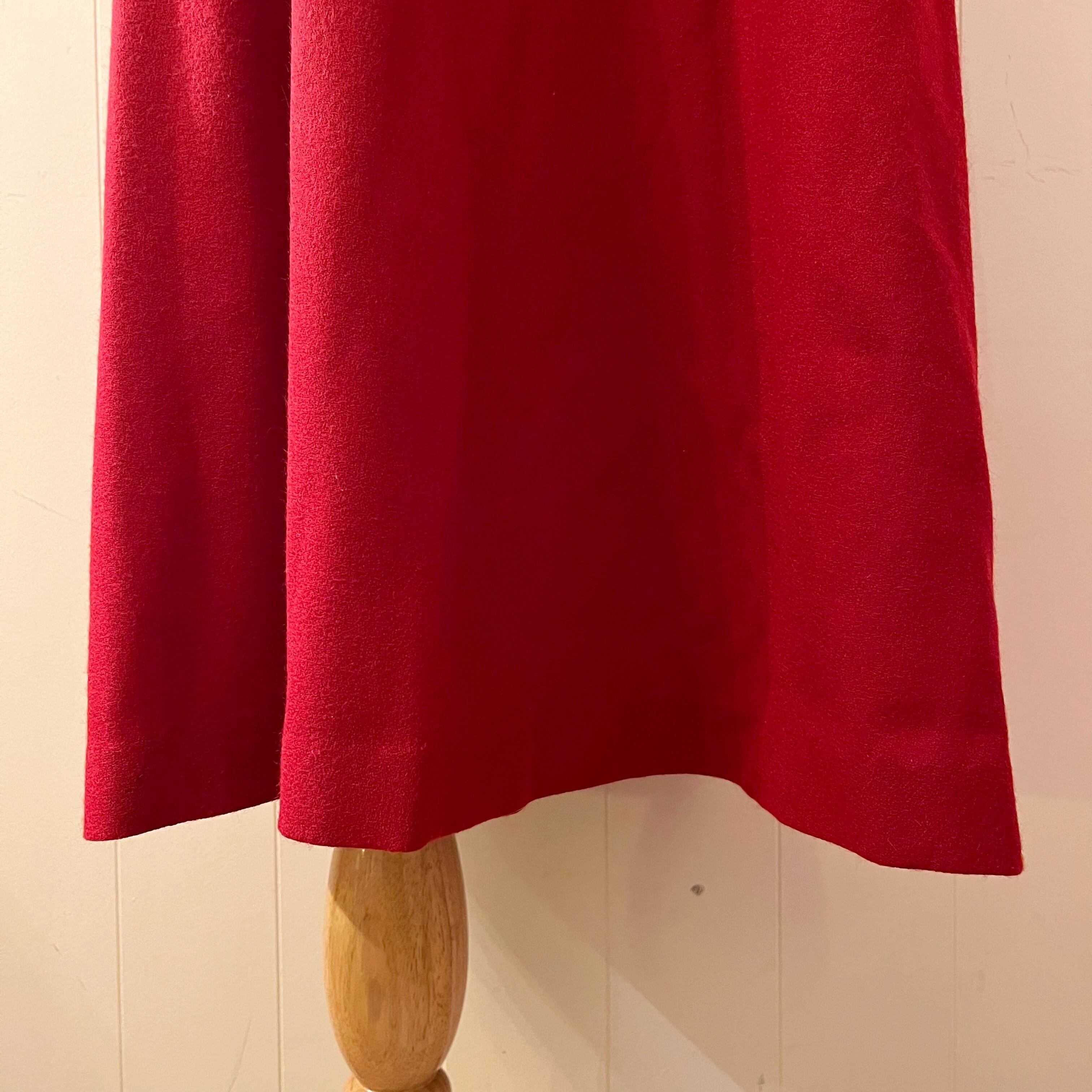 red button wool jumper skirt