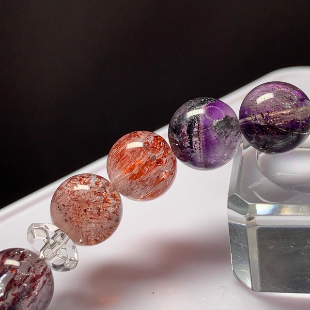 内包物ビッシリ☆エレスチャル・デザインブレスレット