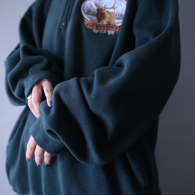 "刺繍×鹿" one point design over silhouette half-zip sweat pullover