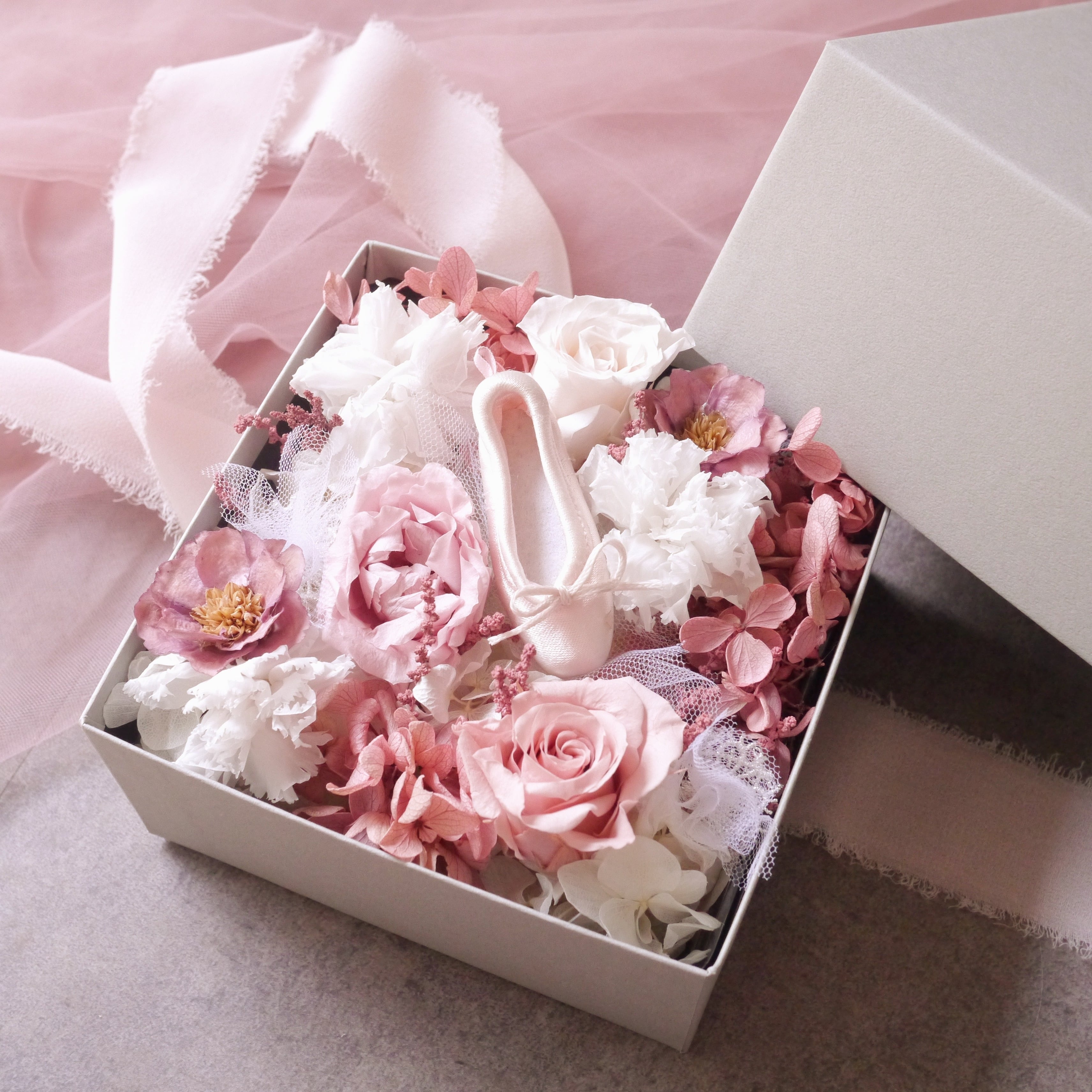 プリザーブドフラワーBOX