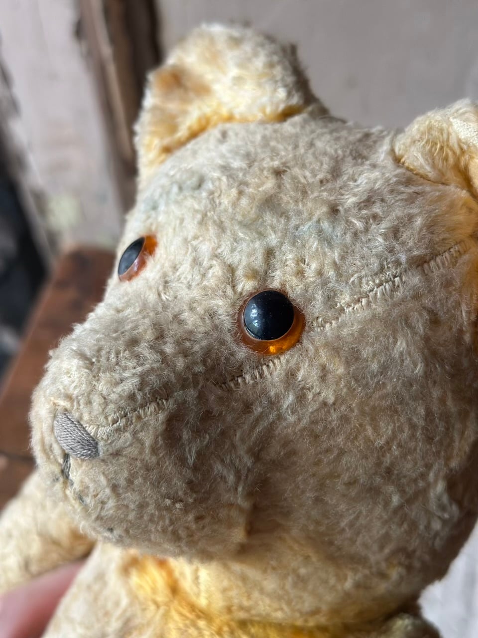 俯きベア くまのぬいぐるみ ベージュイエロー | Brocante de La 俯きベア くまのぬいぐるみ ベージュイエロー | Brocante de La