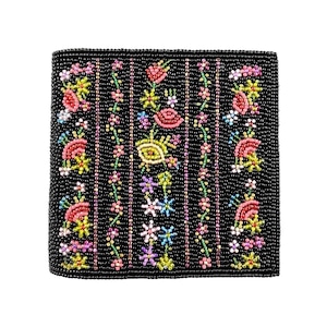 ビーズ刺繍折財布(#052 黒ボーダー柄)