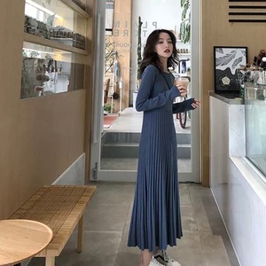 2色 プリーツスカート ロングワンピース 送料無料 レディース ブルー ブラック 大人可愛い かわいい きれいめ 大人女子 エレガント 無地 春 秋 冬 ガーリー 10代 20代 大人 学生 お出かけ 外出 きれいめカジュアル 着回し ファッション デート コーディネート 重ね着 休日 特別な日 お祝い 記念日 メンズウケ カジュアル 普段着 春コーデ 秋コーデ 冬コーデ おしゃれ シンプル スタイル ゆったり 細見せ 韓国ファッション 長袖 オフィスカジュアル 30代 オフィス ワンポイント ママコーデ