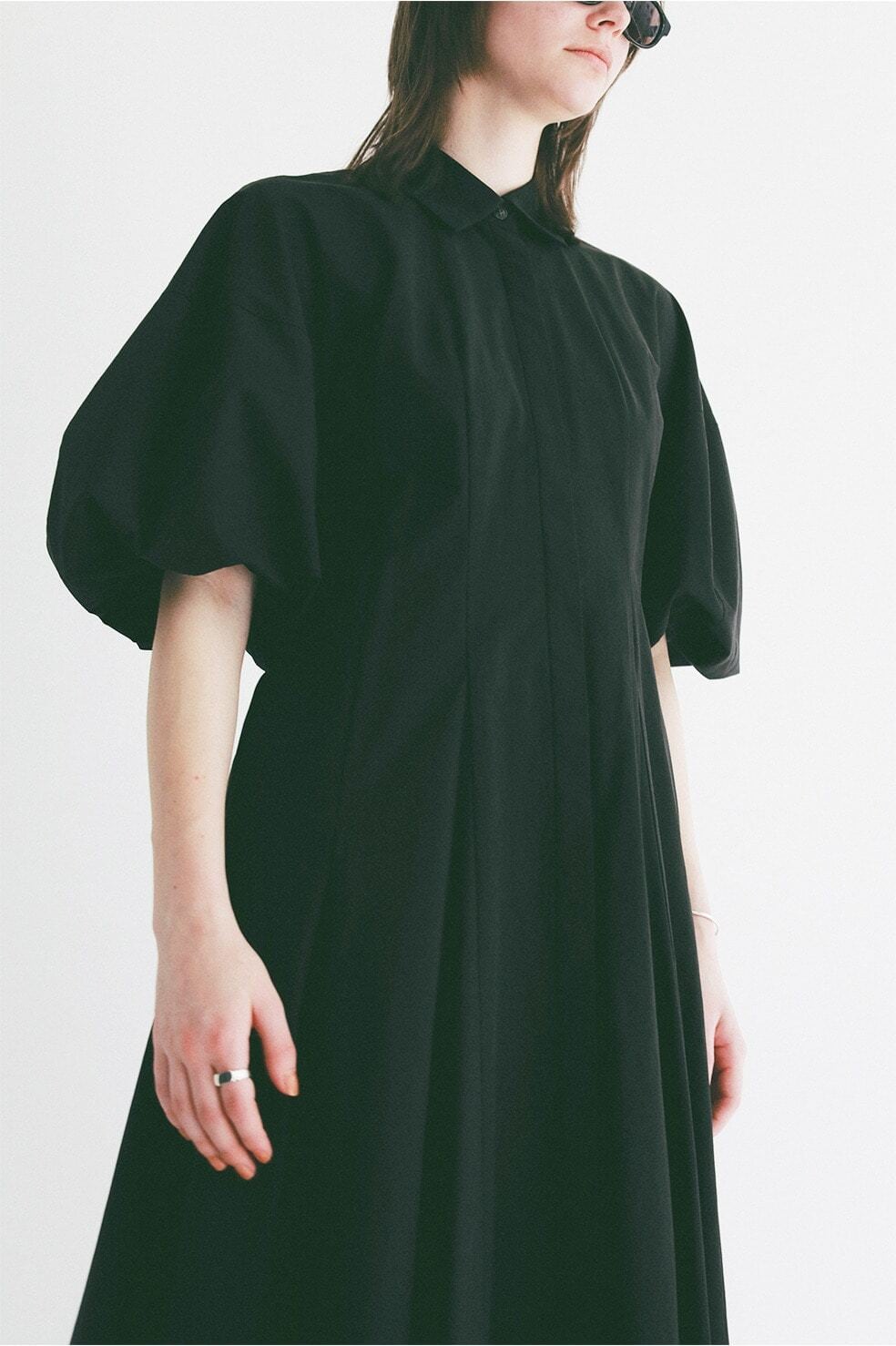 CLANE FORM SLEEVE PANEL LINE SHIRT ONEPIECE | FLICKA ASHIYA