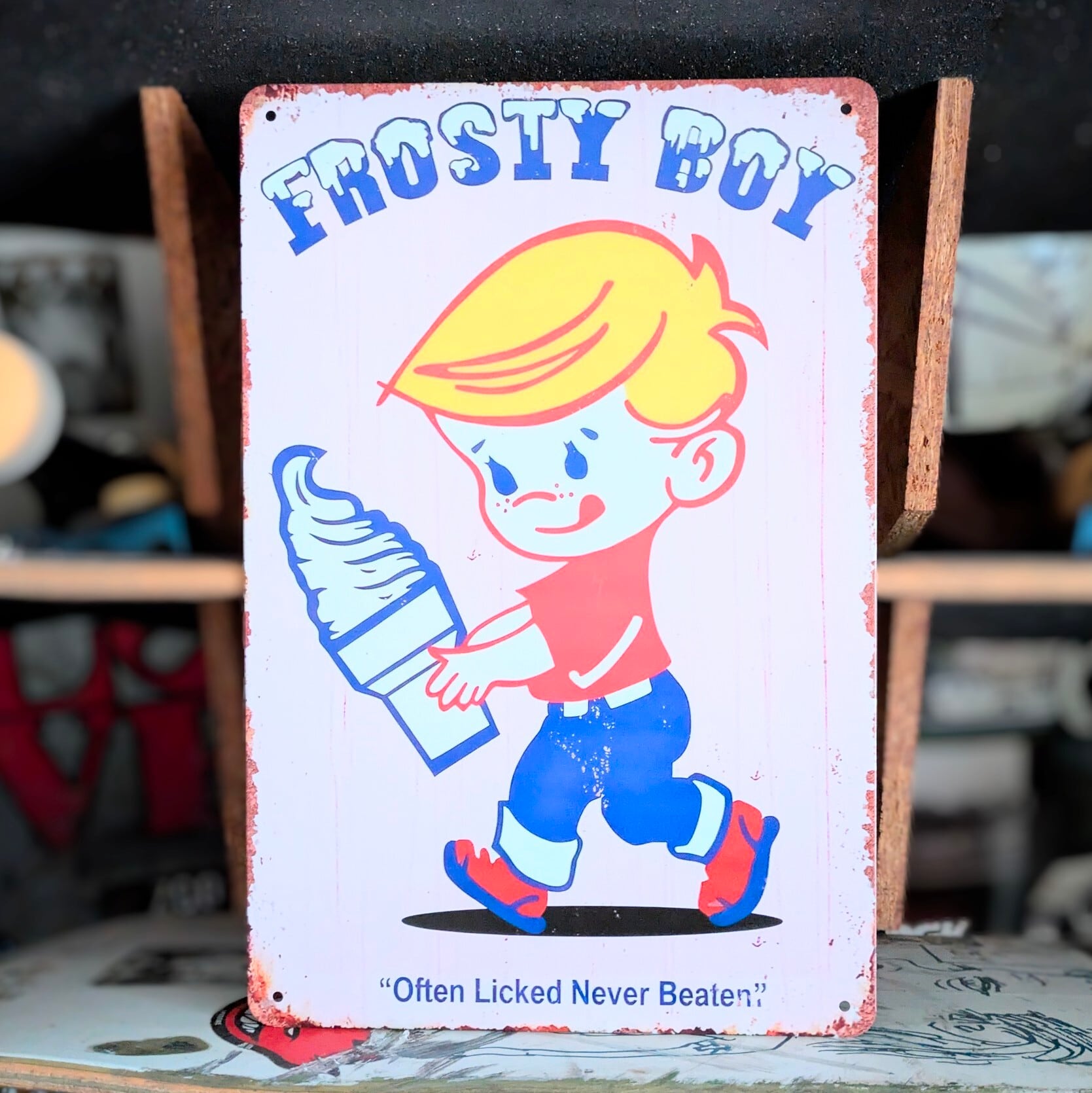 送料無料！ちょうどいいブリキ看板 【 Frosty Boy ( フロスティボーイ ) 】 PINK / METAL SIGN / メタルサイン / ブリキ看板 / サインボード / ビンテージ加工〚アメリカン雑貨 アメトイ〛