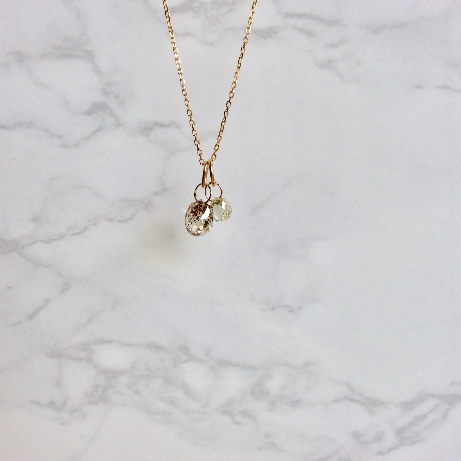 ブリオレットダイヤの2粒ネックレス K18 1.038ct & 0.406ct ブリオ