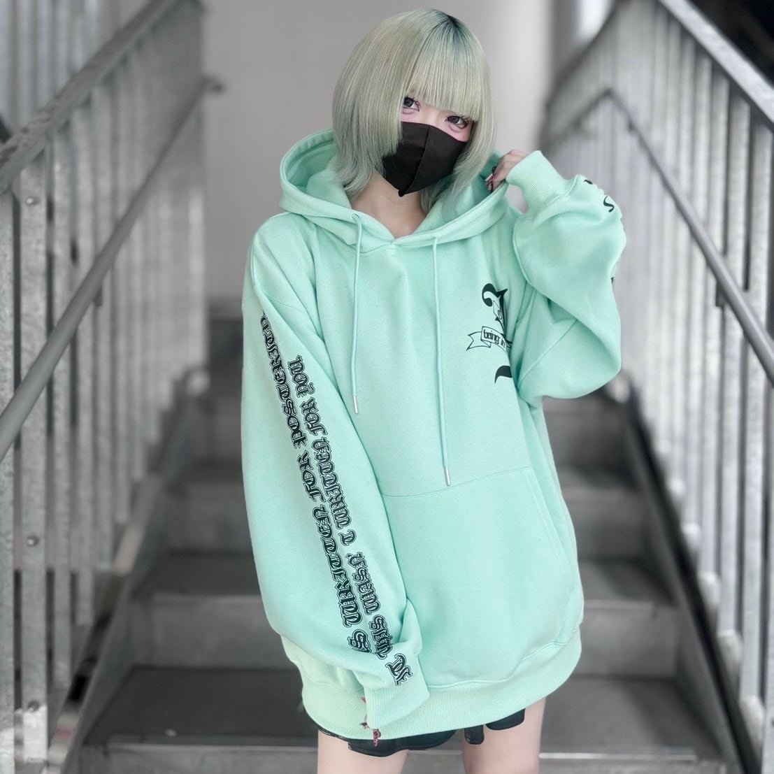 【CANDY SELECT】オールドイングリッシュロゴフーディー 220196 サブカル 地雷系 グランジ ストリート メンズ レディース ユニセックス