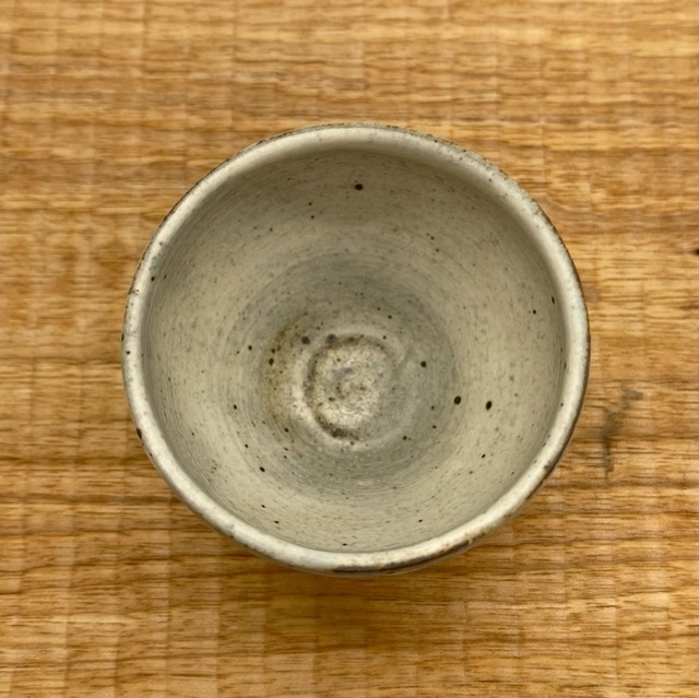 『廣辻有美』ミニカップ 粉引　2022010400012